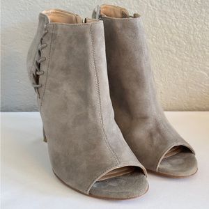 French Connection “Quincy” Grey Suede Zip Up Booties Heels - Size 10 - Like New